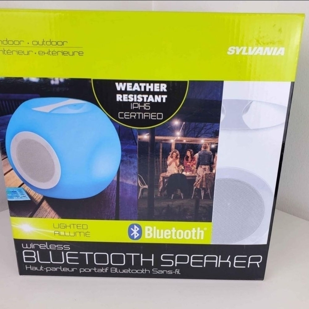 Sylvania Outdoor Wireless bluetooth speaker colour changing weather resistant